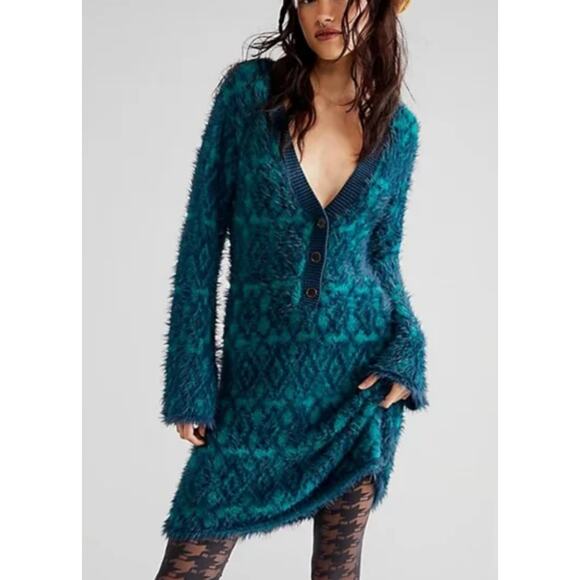 NEW FREE PEOPLE GREEN BALSAM FUZZY FEELINGS MINI SWEATER DRESS SIZE XS - Picture 1 of 10
